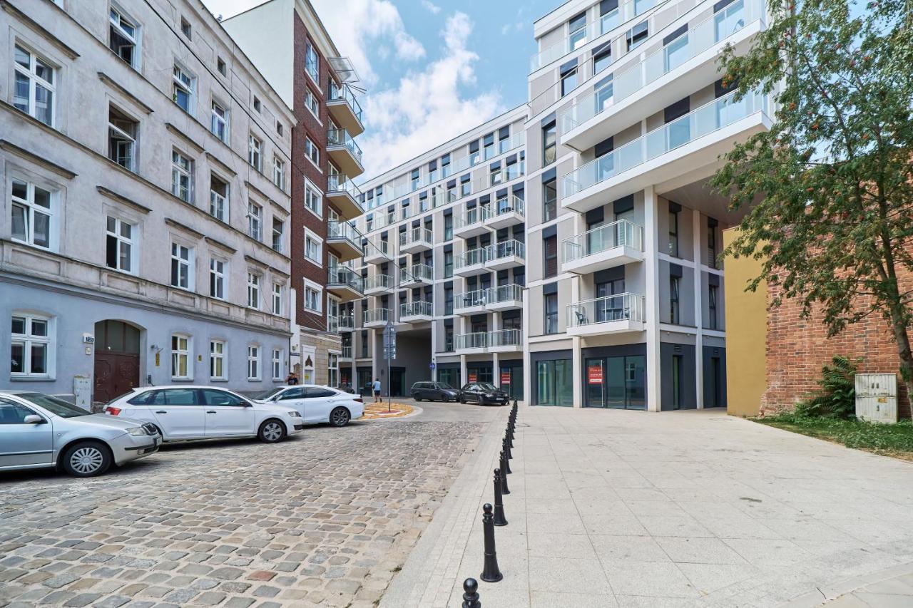 Apartments Wroclaw Jana Pawla II With Free Parking Wroclaw By Noclegi Renters Екстер'єр фото